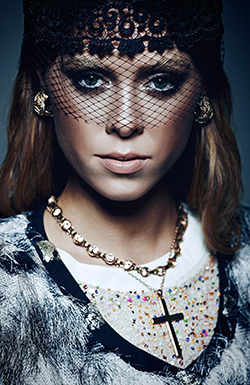 Magazine_01_Min