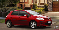 Toyota/Auris_Min